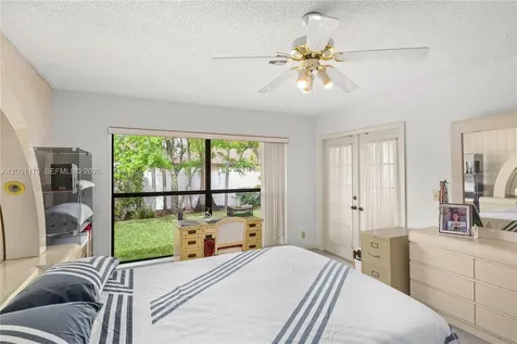 287 NW 37th Way Deerfield Beach FL 33442
