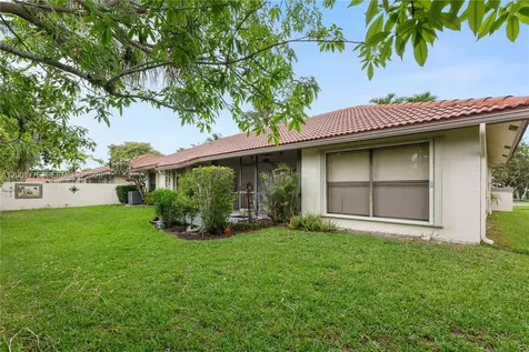 287 NW 37th Way Deerfield Beach FL 33442