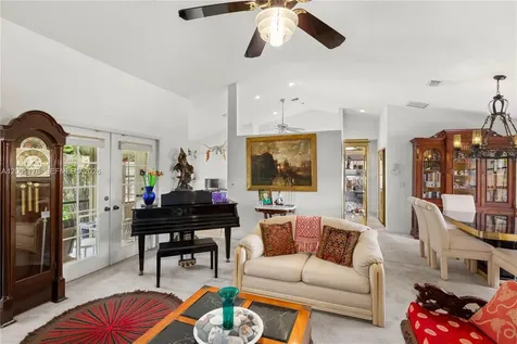287 NW 37th Way Deerfield Beach FL 33442