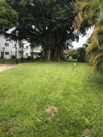 Miami FL 33162