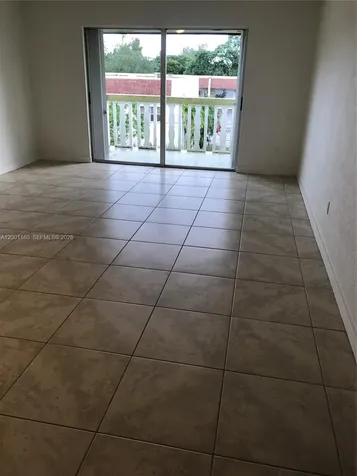 Miami FL 33162
