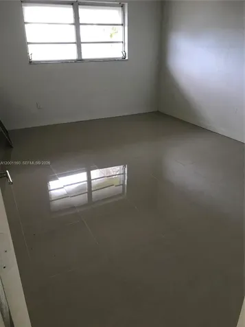 Miami FL 33162