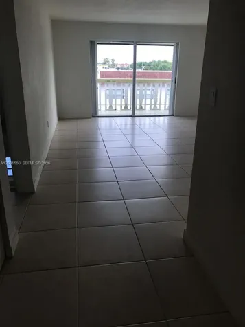 Miami FL 33162