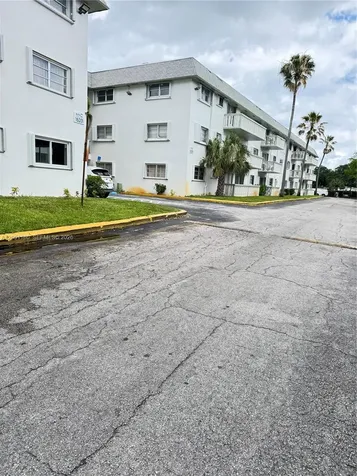 Miami FL 33162