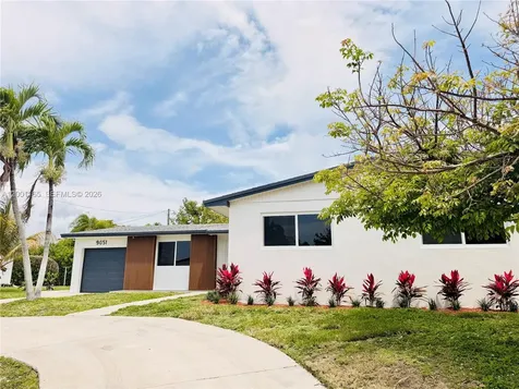 9051 SW 200th Street Cutler Bay FL 33157