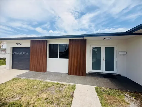 9051 SW 200th Street Cutler Bay FL 33157