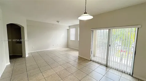 10885 NW 89th Terrace Doral FL 33178