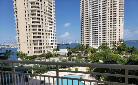888 Brickell Key Drive Miami FL 33131