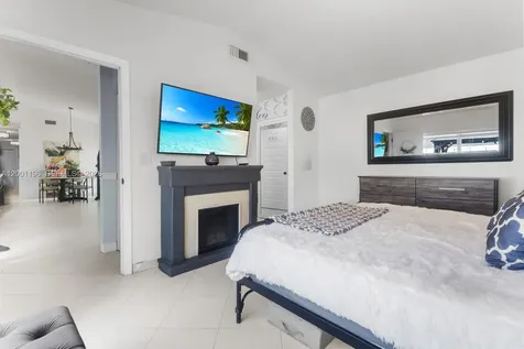 17816 SW 10th Lane Pembroke Pines FL 33029