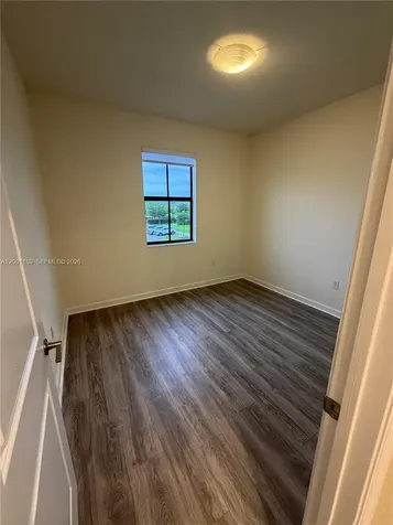 11104 W 33rd Way Hialeah FL 33018