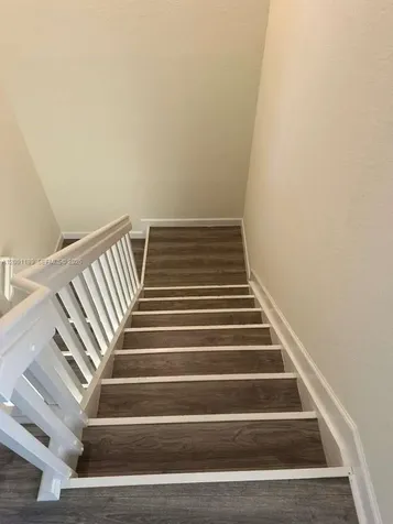 11104 W 33rd Way Hialeah FL 33018