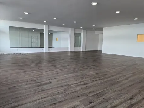 3038 N Federal Highway Fort Lauderdale FL 33306
