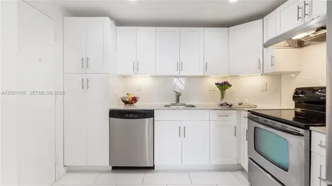 300 Bayview Drive Sunny Isles Beach FL 33160