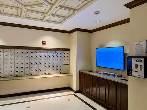 18151 NE 31st Court Aventura FL 33160