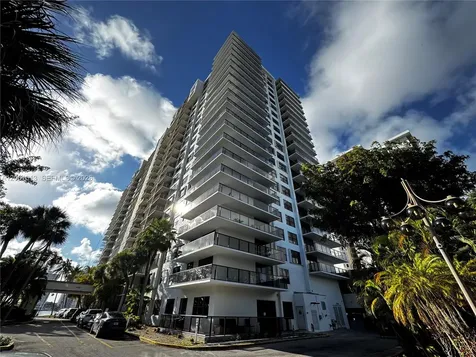 18151 NE 31st Court Aventura FL 33160