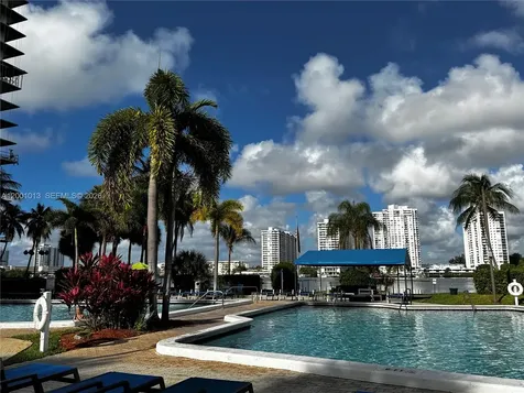 18151 NE 31st Court Aventura FL 33160
