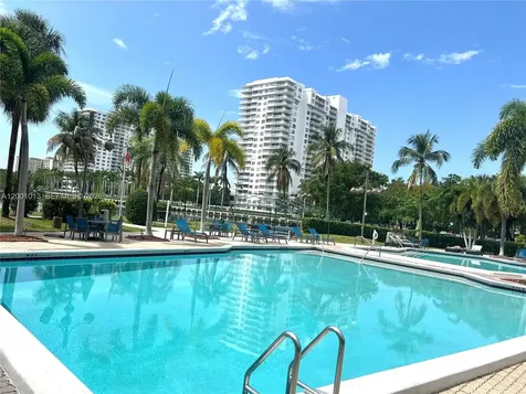 18151 NE 31st Court Aventura FL 33160