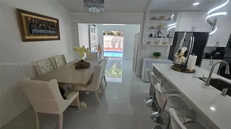 8421 NW 8th Street Pembroke Pines FL 33024