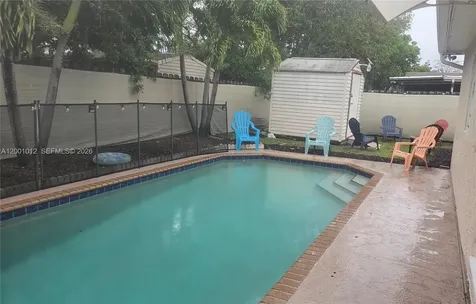 8421 NW 8th Street Pembroke Pines FL 33024