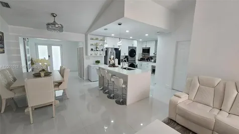 8421 NW 8th Street Pembroke Pines FL 33024