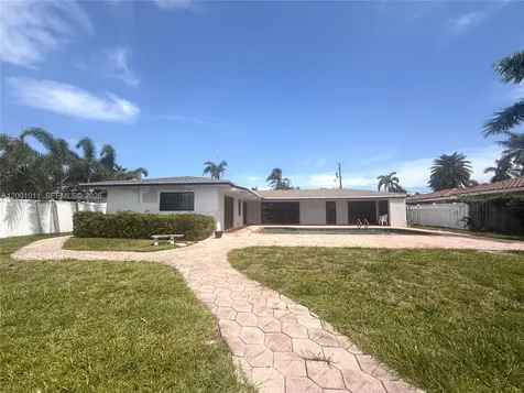 2730 NE 7th Street Pompano Beach FL 33062