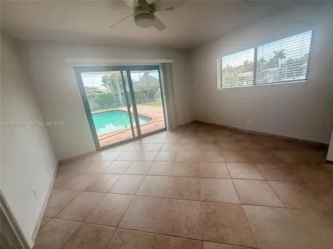 2730 NE 7th Street Pompano Beach FL 33062