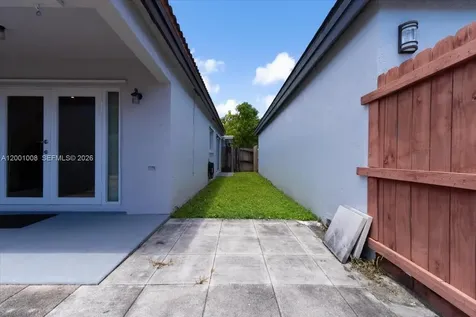 10959 SW 72nd Terrace Miami FL 33173