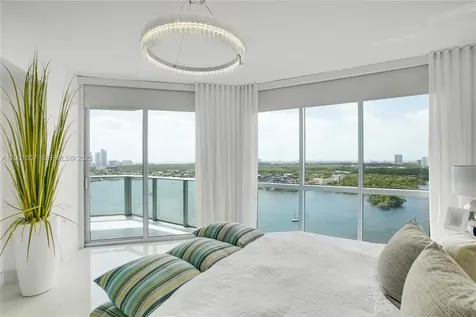 17111 Biscayne Boulevard North Miami Beach FL 33160