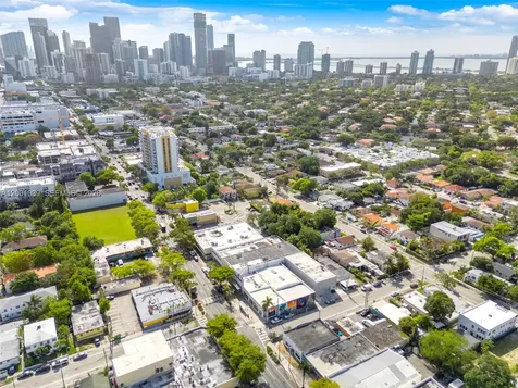 1000 SW 8th Street Miami FL 33130