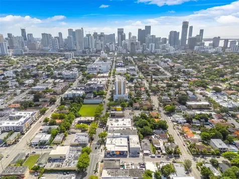 1000 SW 8th Street Miami FL 33130