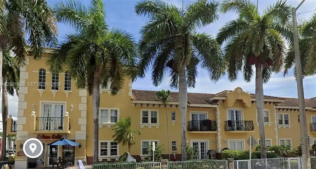 1657 Tyler Street Hollywood FL 33020