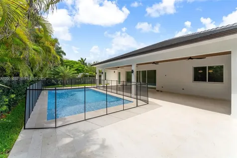 7980 SW 184th Terrace Cutler Bay FL 33157