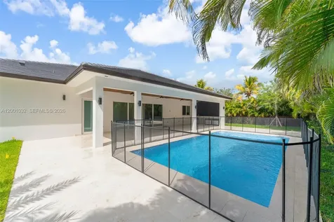 7980 SW 184th Terrace Cutler Bay FL 33157