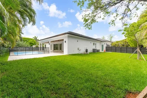 7980 SW 184th Terrace Cutler Bay FL 33157