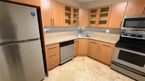 2750 NE 183rd Street Aventura FL 33160