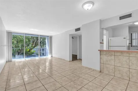 210 Fontainebleau Boulevard Miami FL 33172