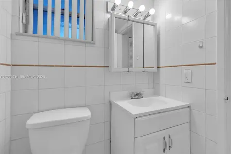 210 Fontainebleau Boulevard Miami FL 33172