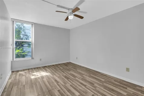 210 Fontainebleau Boulevard Miami FL 33172