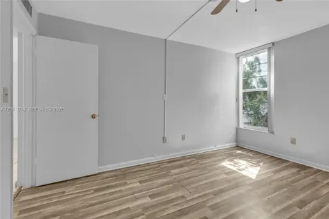 210 Fontainebleau Boulevard Miami FL 33172