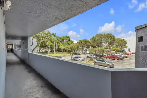 210 Fontainebleau Boulevard Miami FL 33172