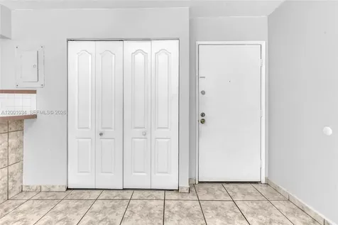 210 Fontainebleau Boulevard Miami FL 33172