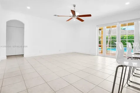 4467 Fox Glove Lane Weston FL 33331