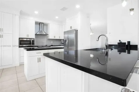 4467 Fox Glove Lane Weston FL 33331