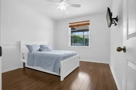 4467 Fox Glove Lane Weston FL 33331