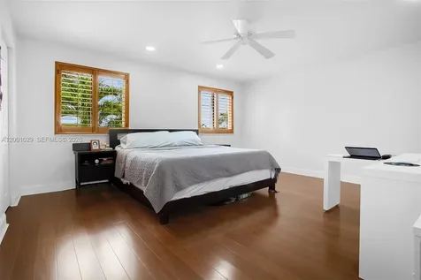 4467 Fox Glove Lane Weston FL 33331