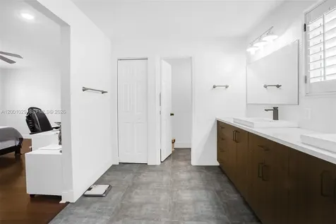 4467 Fox Glove Lane Weston FL 33331