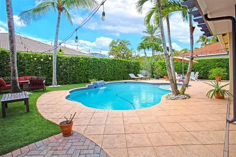 4467 Fox Glove Lane Weston FL 33331