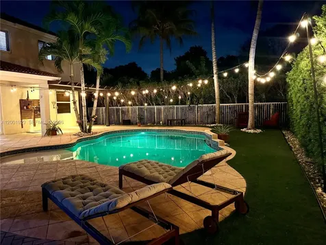 4467 Fox Glove Lane Weston FL 33331