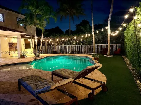 4467 Fox Glove Lane Weston FL 33331