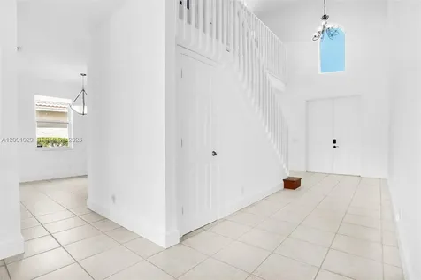 4467 Fox Glove Lane Weston FL 33331